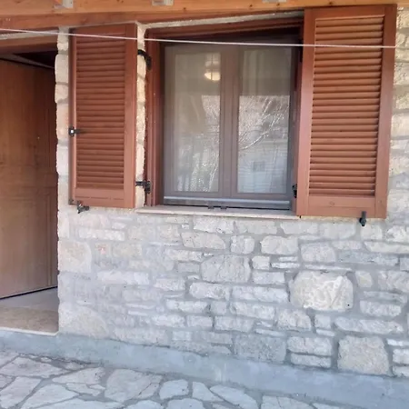 Τείχιο Μπουτίκ - Tihio Boutique - Πέτρινος Ξενώνας Tichio Exterior photo